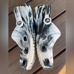 Youth CROCS 10 year old +